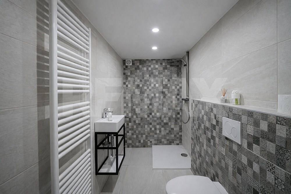 House – For Sale – Lintgen