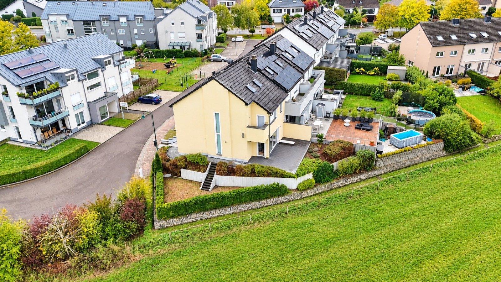 Semi-detached House with Garden and Double Garage – For Sale – Canach